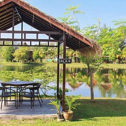 In the park restaurant @ThaiLife