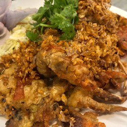 ปูนิ่มทอดกระเทียม