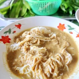 ขนมจีนน้ำแกงกะทิ