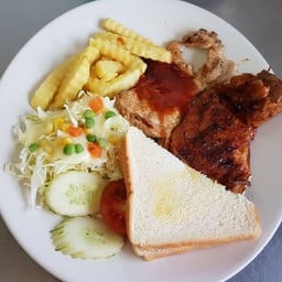 สเต็กหมู+ไก่สไปซี่ย่าง