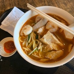 Prawn Mee Malaysian food street