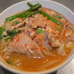 สุกี้น้ำหมู