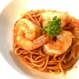 สปาเก็ตตี้ซอสมะเขือเทศกุ้ง
