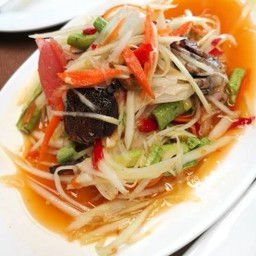 ส้มตำไทยใส่ปู