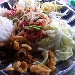 ส้มตำเจ๊นี หลังวัดชนะ