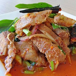 น้ำตกหมู