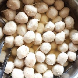 ลูกชิ้นหมูลวก(15ลูก)