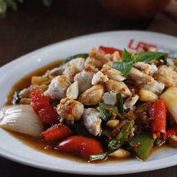 เนื้อปูผัดพริกไทยดำ