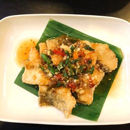 เนื้อปลากะพงพริกสด