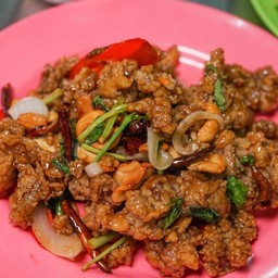 ไก่ผัดเม็ดมะม่วงหิมพานต์