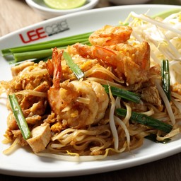 ผัดไทยกุ้งสด