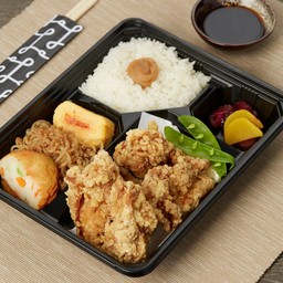 เซทไก่ทอดคาราอะเงะเบนโตะ