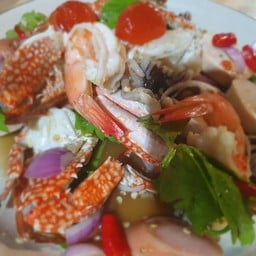 ยำทะเลคลั่ง