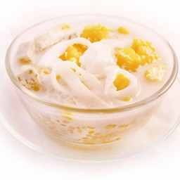 สาคูตุ๋นมะพร้าวอ่อน