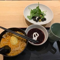 Blossom Lounge Changi Airport