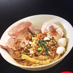 บะหมี่โรงเตี๊ยม