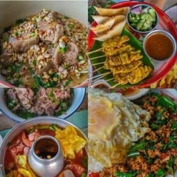 ก๋วยเตี๋ยวต้มยำตำลึงนายเอก ตลาด ป สามเกลอ  ซอยวัดลาดปลาดุก นนทบุรี