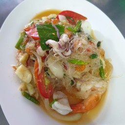 ยำวุ้นเส้นทะเล