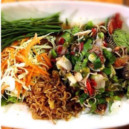 ยำหอยแครง