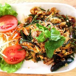 ยำสามสาว