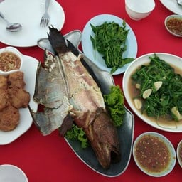 อร่อยทุกอย่างเลยค่ะ