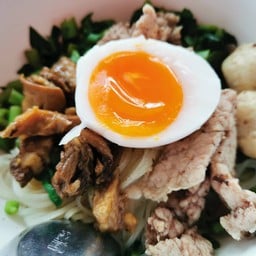 ก๋วยเตี๋ยวเรือนายร้อย สูตรอยุธยา สงขลา