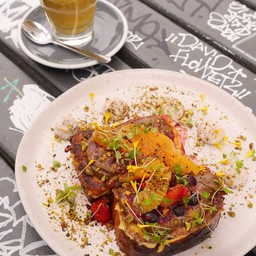 Addict Food and Coffee