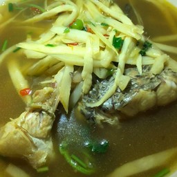 แกงหน่อไม้ส้ม