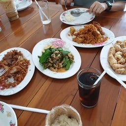 ครัวคุณแอ๋ม