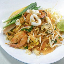 ผัดไททะเทรวม