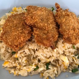 ข้าวผัดปลากะพงทอด