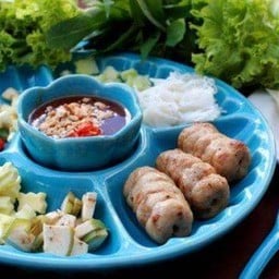 ร้านบ้านญวน สาขาเเบริ่ง