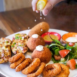 Food Tales Bar & Kitchen