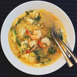 สุกี้ หมู,ไก่,กุ้ง,ปลาหมึก