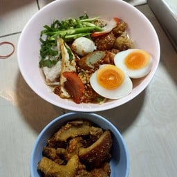 ยิ้ม เตี๋ยวสุโขทัย