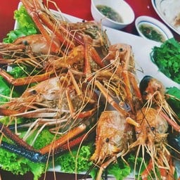 กุ้งก้ามกรามเผา(ที่เล็ก)+สะเดาน้ำปลาหวาน
