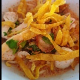 ก๋วยเตี๋ยวต้มยำเจ้ดำ200ปี