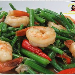 ผัดยอดมะระกุ้ง