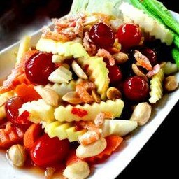 ส้มตำผลไม้