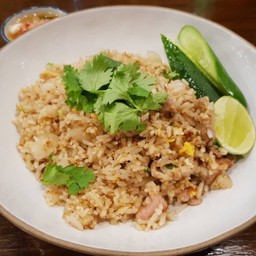 ข้าวผัดหมู