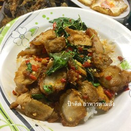 ข้าว+กระเพราหมูกรอบ
