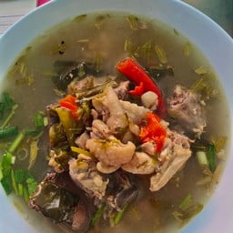 ต้มไก่บ้าน-ใบมะขาม