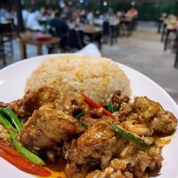 สมองวัวน้ำพริกเผาราดข้าวหอม