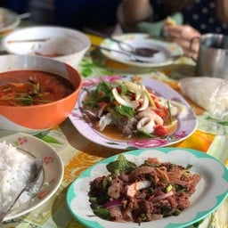 ลาบอุบล (ในไนท์วัดบูรพ์)