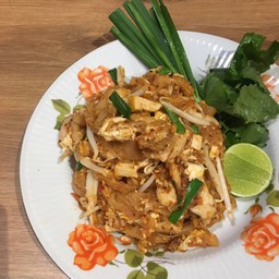 ผัดไทไก่