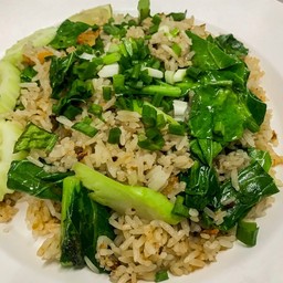 ข้าวผัดปลาเค็ม