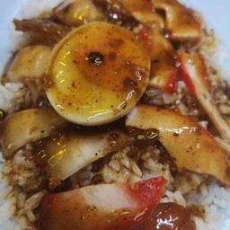 ข้าวหมูแดงหมูกรอบพิเศษ