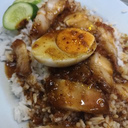 ข้าวหมูกรอบพิเศษ