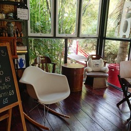 ต้นไม้เยอะมาก