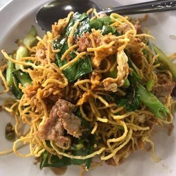 ผัดซีอิ๊วบะหมี่กรอบ